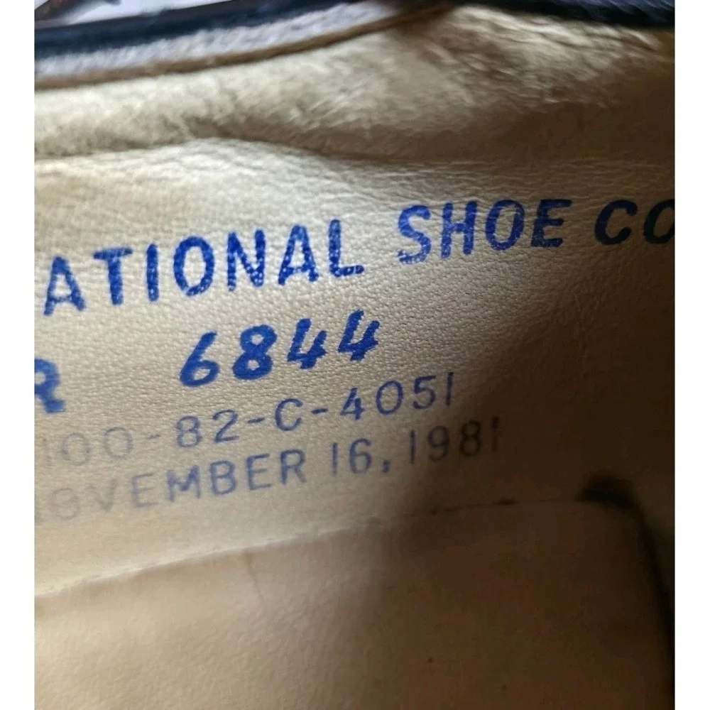 International Shoe Company vintage 1981